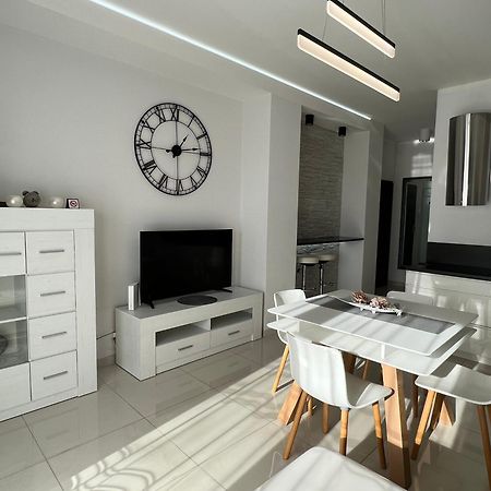 I&M Apartments Sikorskiego วรอตซวาฟ ภายนอก รูปภาพ