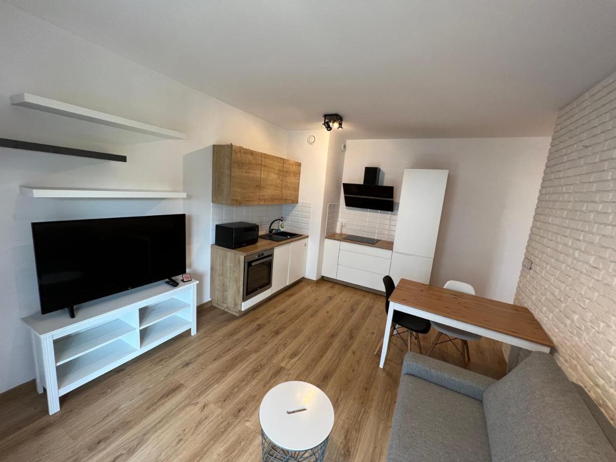 I&M Apartments Sikorskiego วรอตซวาฟ ภายนอก รูปภาพ