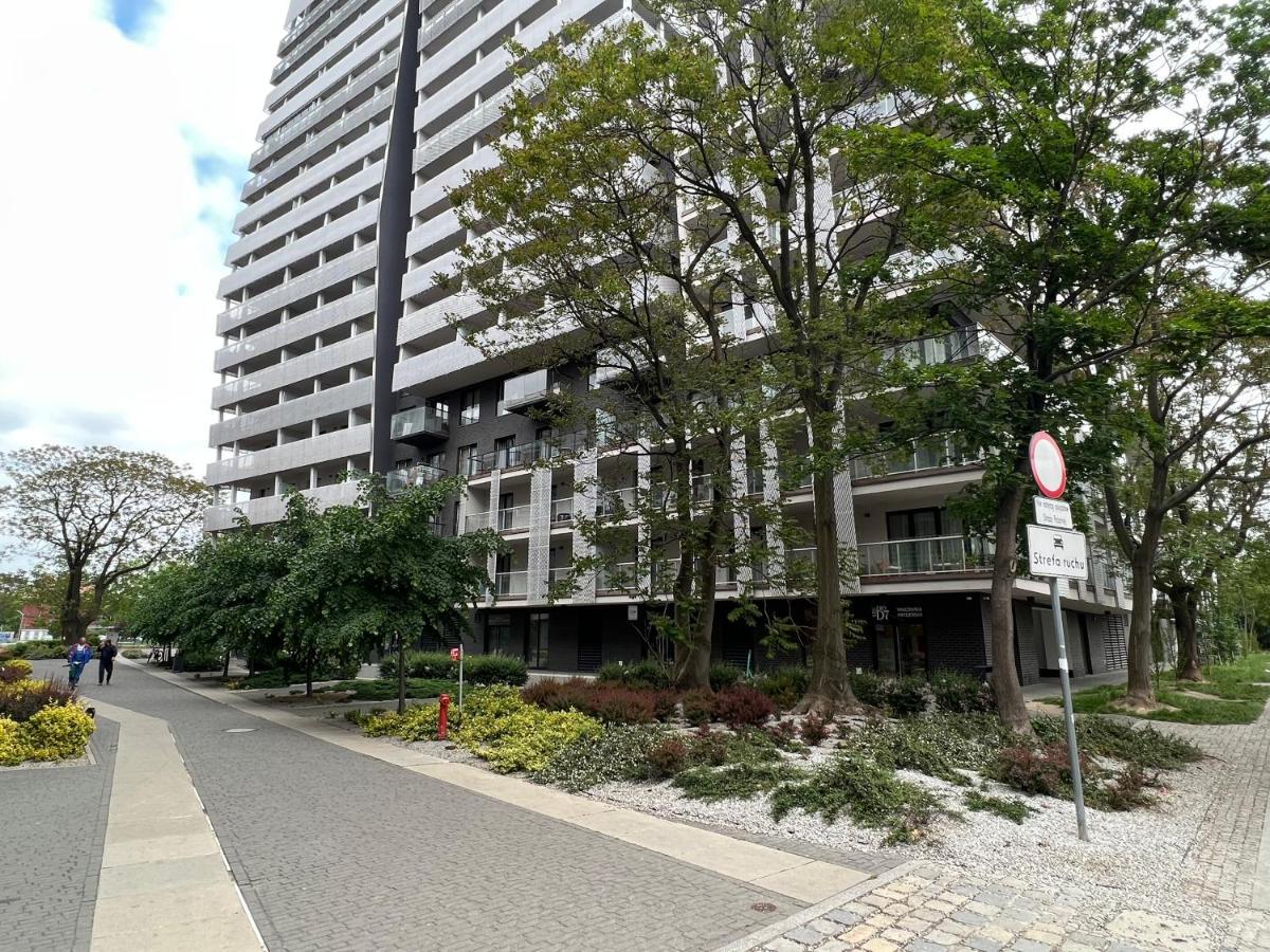 I&M Apartments Sikorskiego วรอตซวาฟ ภายนอก รูปภาพ