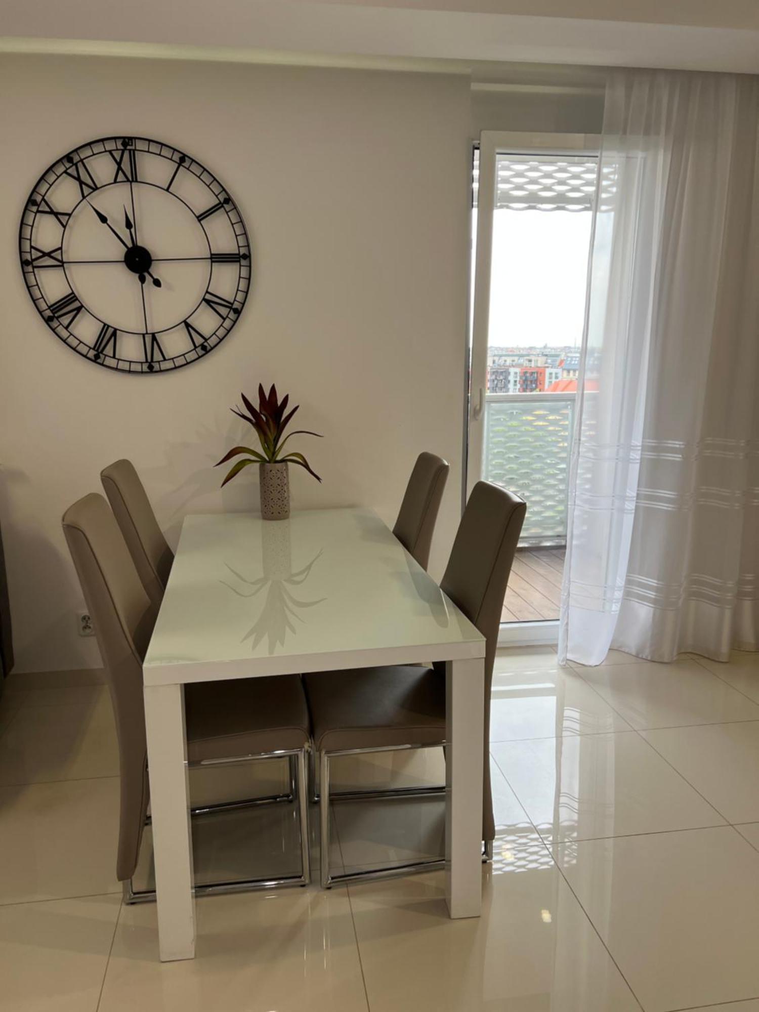 I&M Apartments Sikorskiego วรอตซวาฟ ภายนอก รูปภาพ