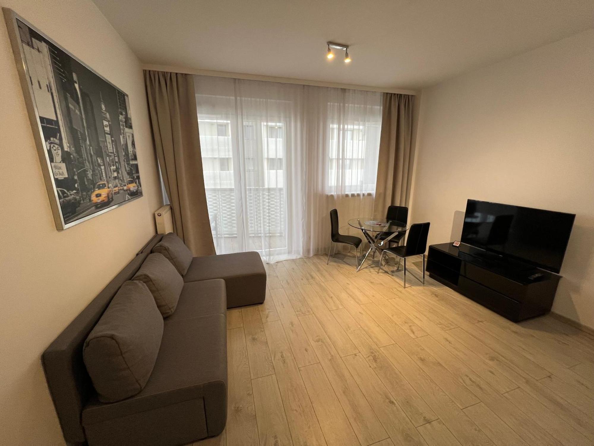 I&M Apartments Sikorskiego วรอตซวาฟ ภายนอก รูปภาพ